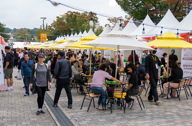 ▲ 지난해 열린 강릉 누들 축제 모습. ⓒ강릉시 ▲ 지난해 열린 강릉 누들 축제 모습. ⓒ강릉시