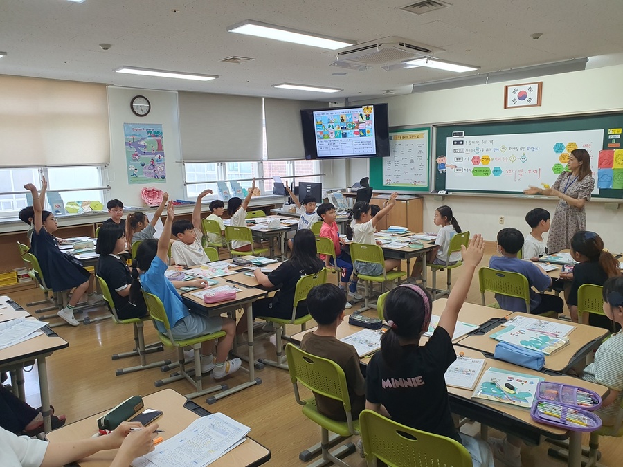 ▲ 경북교육청(교육감 임종식)은 2025학년도 초등 수업전문가(수업선도교사·수업명인) 수업 심사가 후반기에 접어들며 마무리 단계에 들어섰다.ⓒ경북교육청