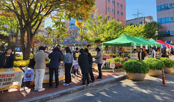 ▲ 오는 30일 중구청 등나무 앞에서 중구지역자활센터주관으로 ‘찾아가는 자활 가게’를 운영한다. ⓒ중구