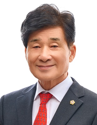 ▲ 최태림 경북도의회 의원(의성, 국민의힘)은 지난 10월 28일 국회의원회관에서 열린 (사)한국유권자중앙회 ‘2025 지방자치 의정대상’ 수상자로 선정됐다.ⓒ경북도의회