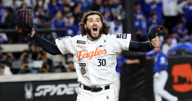 ▲ 한화의 '절대 에이스' 폰세가 29일 대전에서 열리는 KS 3차전에 선발 등판한다.ⓒ연합뉴스 제공