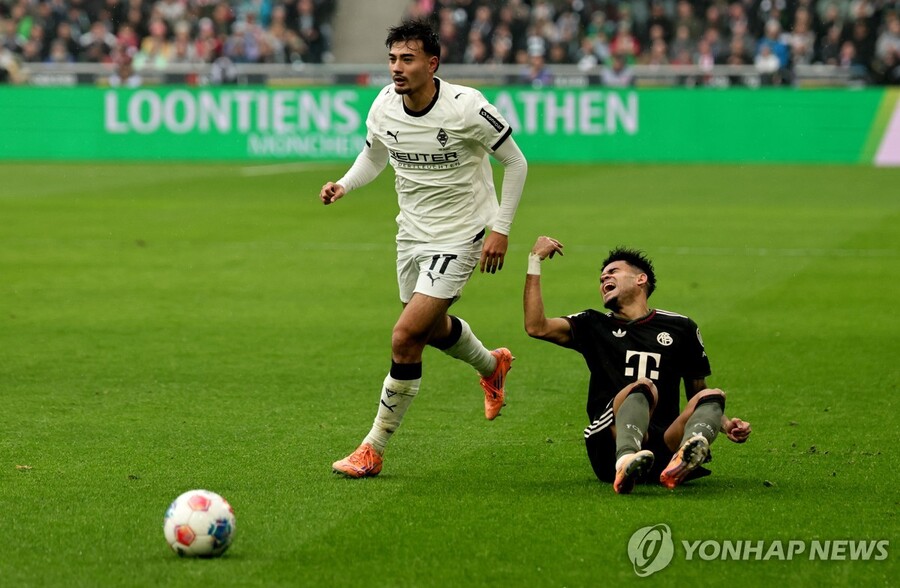 ▲ 카스트로프가 교체 출전한 묀헨글라트바흐가 포칼 16강에 진출했다.ⓒ연합뉴스 제공