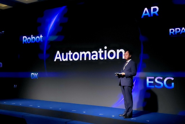 ▲ 최성안 삼성중공업 대표이사(부회장)가 29일 삼성거제호텔에서 열린 'Auto2Vision' 행사에서 설계·생산자동화 비전을 설명하고 있다. ⓒ삼성중공업