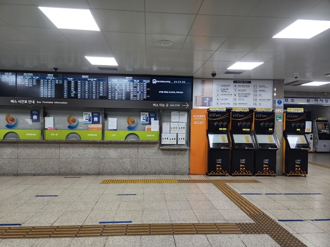 ▲ 춘천시외버스터미널 내부 모습. ⓒ춘천시 ▲ 춘천시외버스터미널 내부 모습. ⓒ춘천시
