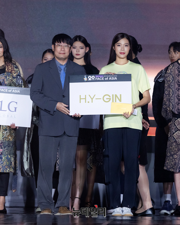 ▲ 에이치와이진상 - 22 Tsao Wen Chi (대만)    / 에이치와이진 코리아 장용국 부사장