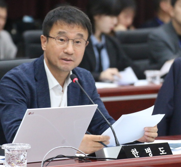 ▲ 한병도 의원이 경찰청으로부터 받은 자료에 따르면, 충남청 15명, 충북청 7명을 포함해 전국 202명의 성범죄자 신상정보 등록대상자가 소재불명 상태로 관리되고 있는 것으로 드러났다.ⓒ한병도 의원실