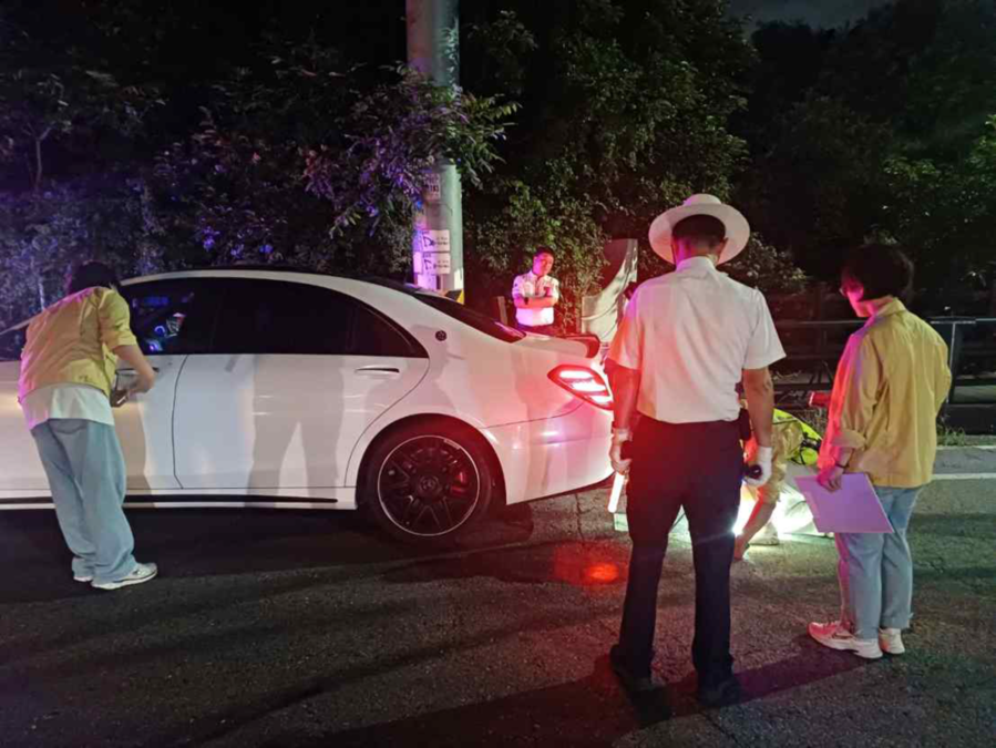 ▲ 소음유발 차량 등 유관기관 합동단속ⓒ광주광역시경찰청 제공