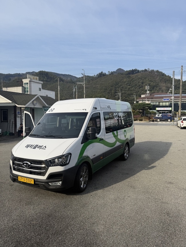 ▲ 해피콜 버스. ⓒ평창군 ▲ 해피콜 버스. ⓒ평창군