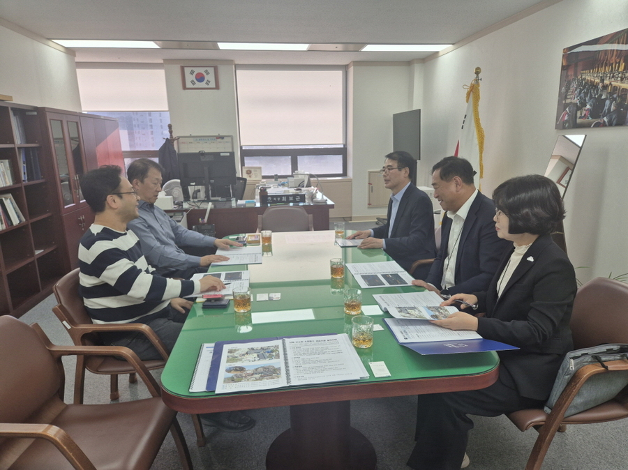 ▲ 장충남 남해군수는 지난 28일 국가유산청을 방문해 주요 현안사업을 건의했다.ⓒ남해군