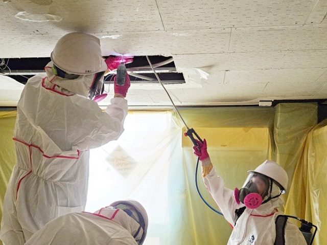 ▲ 석면 해체 및 보강 공사 내부 사진.ⓒ네이버 인용