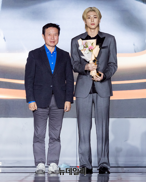 ▲ 모델스타상 - 히로토(HIROTO, 일본) / 한국컨텐츠진흥원 조현래 전 원장