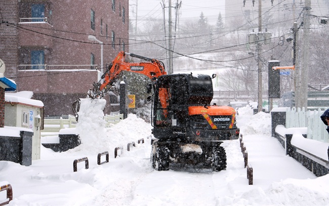 ▲ 제설작업 모습. ⓒ태백시