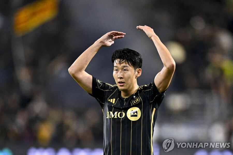 ▲ 손흥민이 오스틴과 PO 2차전에서 득점에 성공했다.ⓒ연합뉴스 제공