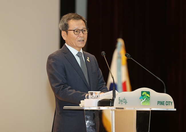 ▲ 김홍규 강릉시장. ⓒ강릉시