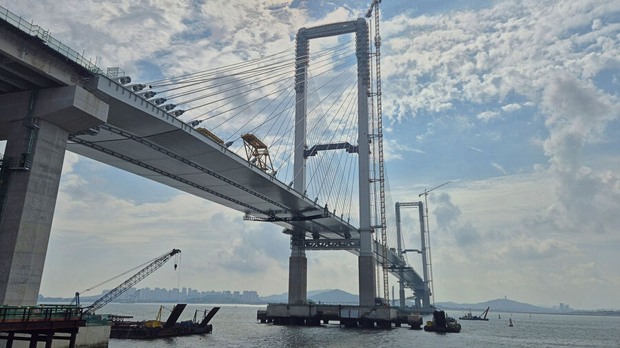▲ 인천 제3연륙교는 길이 4.68㎞·폭 30ｍ(왕복 6차로) 규모로 건립된다.  현재 공정률은 94%로 올 연말 준공될 전망이다. ⓒ인천시 제공
