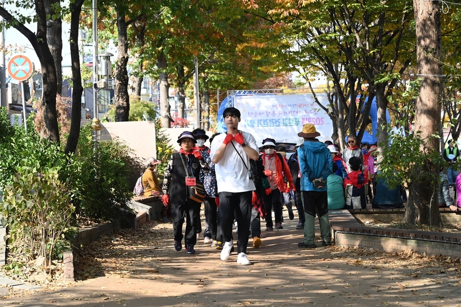 ▲ 푸른길 건강걷기ⓒ광주시 남구청 제공