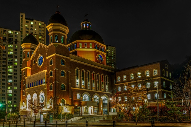 ▲ 2021 수원디자인대상 수상작인 광교1동성당. ⓒ수원시 제공