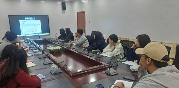 ▲ 대전 서구가 운영하고 있는 헙스걸 현지 학생들이 온라인 한국어 교육을 수강하고 있다.ⓒ대전 서구