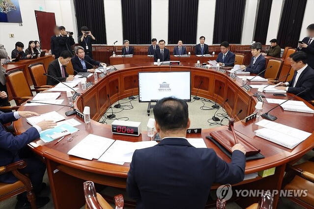 ▲ 22일 서울 여의도 국회에서 정보위원회 전체회의가 열리고 있다. ⓒ연합뉴스