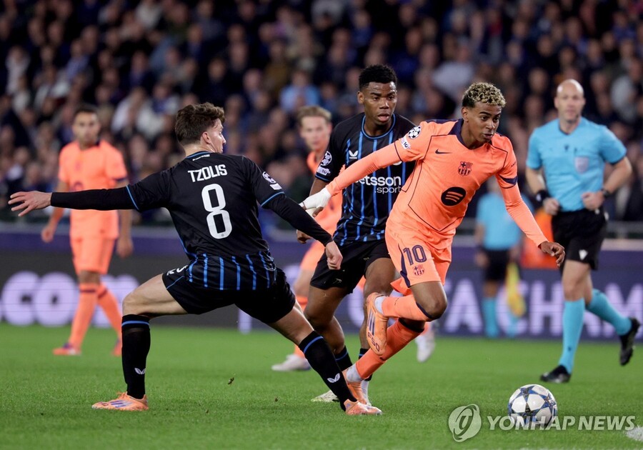 ▲ 야말이 맹활약을 펼친 바르셀로나가 브뤼헤와 3-3 무승부를 기록했다.ⓒ연합뉴스 제공
