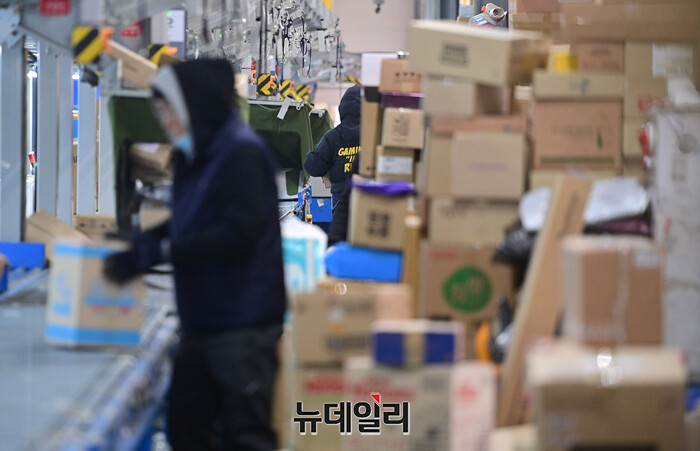 ▲ 새벽배송 금지 논란이 택배업계 화두로 떠올랐다. ⓒ뉴데일리DB