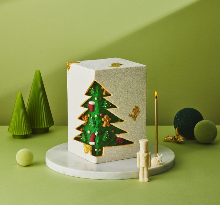 ▲ 시그니처 아이템 ‘크리스마스 기프트’ 케이크ⓒJW 메리어트 호텔 서울