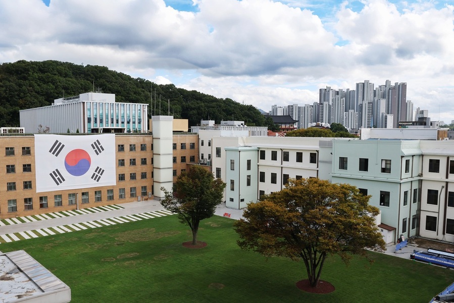 ▲ 충북도청 잔디광장.ⓒ충북도