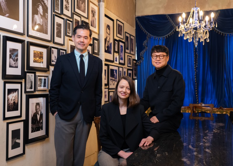 ▲ (왼쪽부터)뮤지컬 '물랑루즈!'의 최윤하 PD, 저신타 존 협력 연출, 예주열 공연사업부장.ⓒCJ ENM