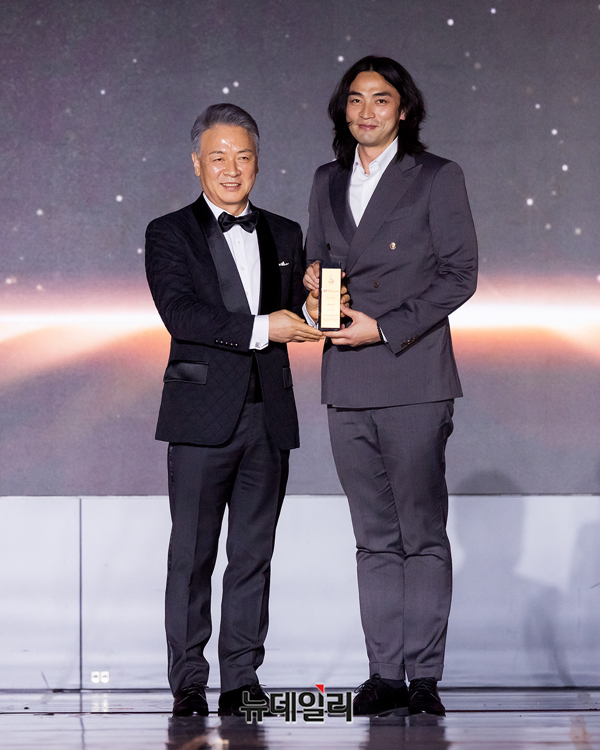 ▲ 패션쇼연출상 김재범 감독