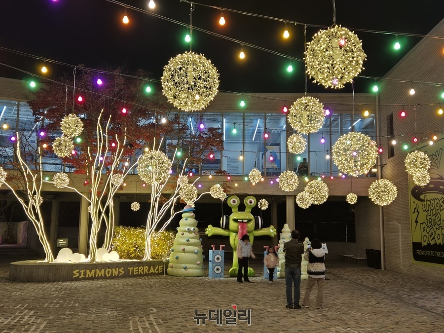 ▲ 가족 단위 방문객들을 위한 스토리텔링과, 각 캐릭터 개성을 살린 조형물들이 눈에 띈다.ⓒ조현우 기자