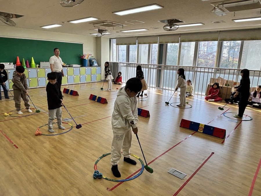 ▲ 대구시교육청은 교육부가 주최하고 한국교육개발원이 주관한‘2025년 늘봄․방과후학교 우수사례 공모전’에서 대상 1교, 최우수 2교, 우수 2교 등 총 5개교가 우수사례로 선정되어 교육부장관상을 수상했다.ⓒ대구시교육청