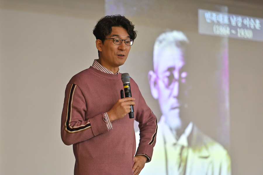 ▲ 서구 아카데미, 이창용 도슨트 초청 강연 큰 호응ⓒ광주시 서구청 제공