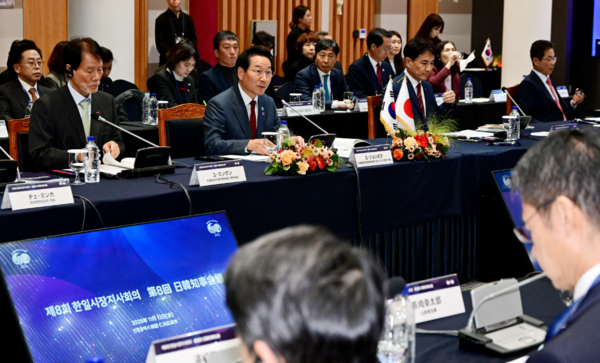 ▲ 유정복 인천시장이 12일 연수구 경원재에서 열린 '제8회 한일시장지사회의'에서 인사말을 하고 있다 ⓒ시도지사협의회 제공