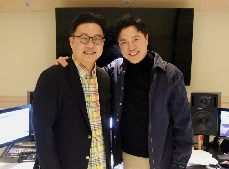 ▲ '순국선열의 날'을 맞아 독립운동가 안희제를 알리는 다국어 영상을 기획한 서경덕 교수와 한국어 내레이션을 맡은 배우 정성화.ⓒ성신여대 창의융합학부 서경덕 교수팀