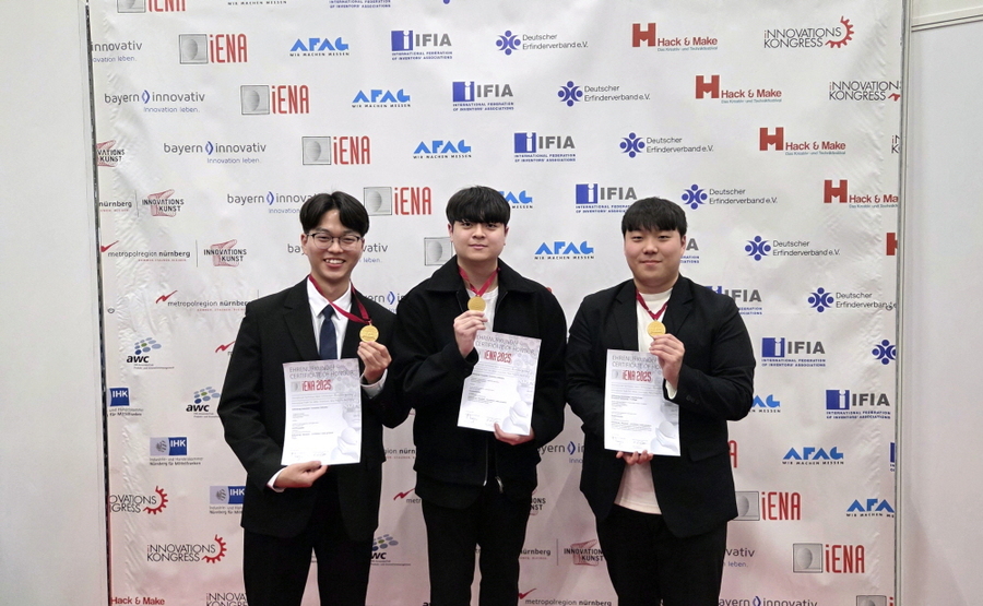 ▲ 왼쪽부터 성은종, 김범석, 우찬민 학생ⓒ