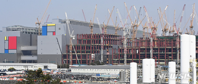 ▲ 공사가 진행중인 경기도 평택시 삼성전자 평택캠퍼스 모습.ⓒ뉴시스