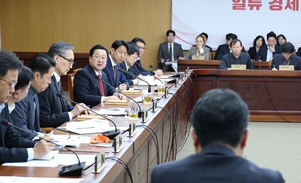 ▲ 이장우 대전시장이 올해 남은 한 달 반 동안 공약사업과 핵심과제가 결실을 맺을 수 있도록 속도감 있는 추진을 지시했다. ⓒ대전시 제공