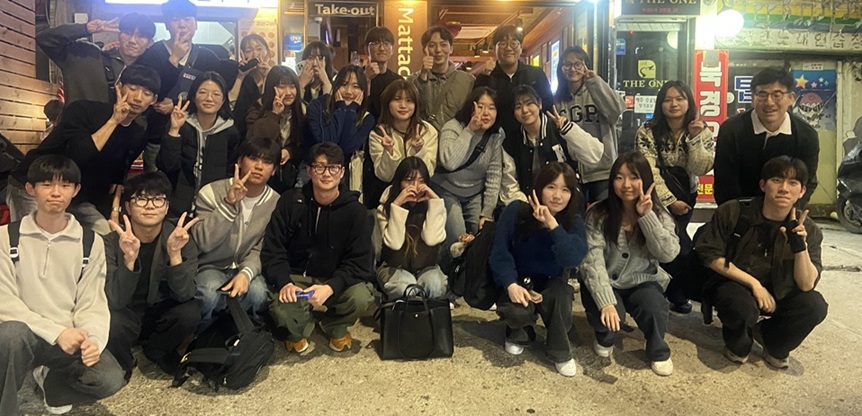 ▲ 인공지능융합대학 소프트웨어 봉사단 '소원' 회원들.ⓒ광운대