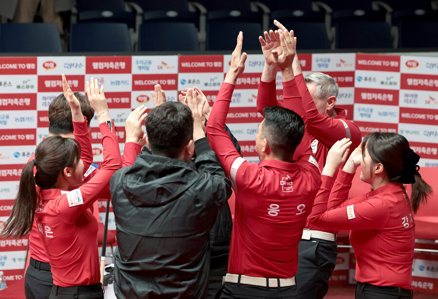 ▲ SK렌터카가 에스와이를 세트스코어 4-2로 꺾으며 10연승을 질주했다.ⓒPBA 제공