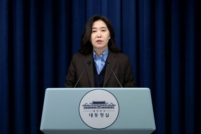 ▲ 강유정 대변인이 11일 서울 용산 대통령실 청사에서 국무회의 관련 브리핑을 하고 있다. ⓒ뉴시스