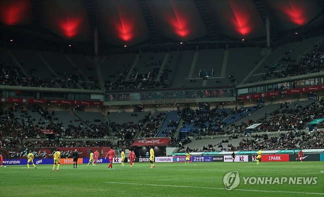▲ 올해 마지막 A매치였던 가나와 경기에서도 흥행은 실패했다. 관중석 곳곳에 빈자리가 보인다.ⓒ연합뉴스 제공