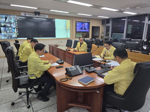 ▲ 전재수 해양수산부 장관은 19일 긴급 점검회의(전화회의)를 개최했다.ⓒ해양수산부