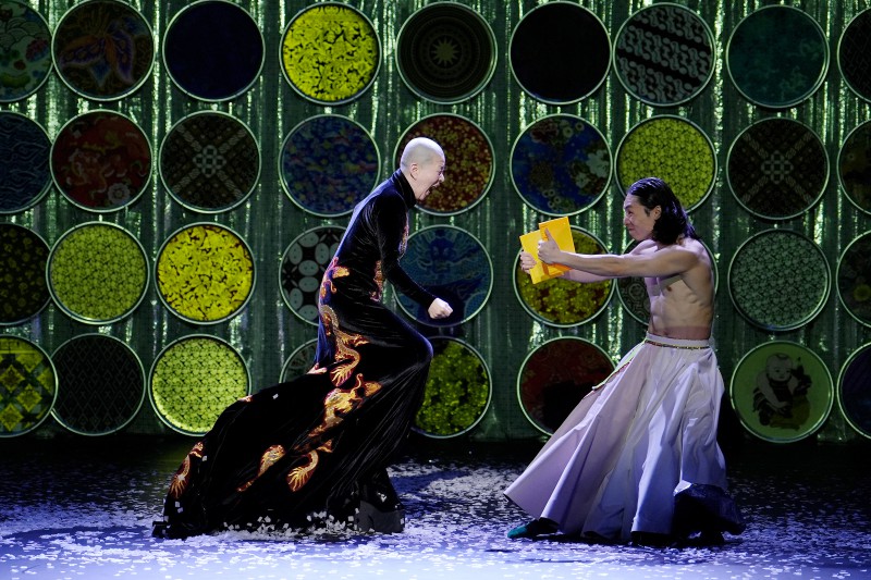 ▲ '동방미래특급' 공연 사진.ⓒ안은미컴퍼니