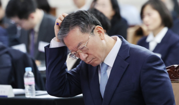 [단독] '항소 포기' 중앙지검장 앉힌 정성호 … 과거엔 "檢 권력 유착 막자"며 인사 위임법 발의