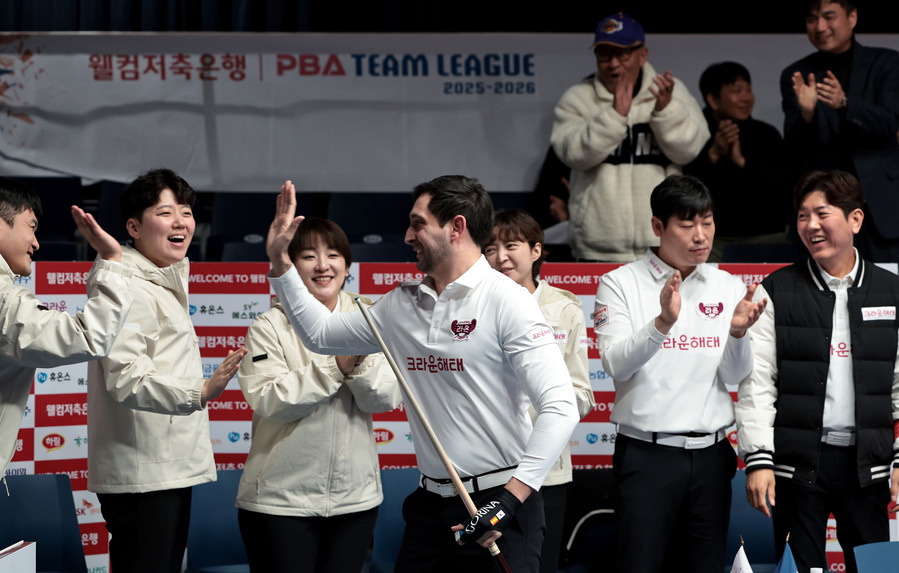 ▲ 크라운해태가 하나카드를 세트스코어 4-2로 물리치고 5연승을 질주, 단독 1위 자리에 올라섰다.ⓒPBA 제공