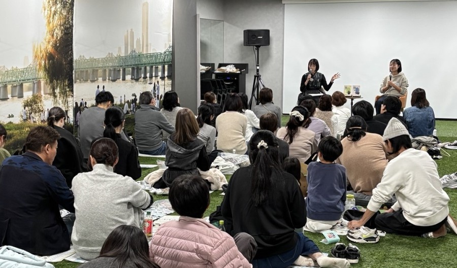 ▲ 김밥대장 정다현의 게스트 토크.ⓒ주오사카한국문화원