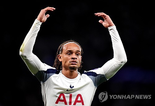 ▲ 손흥민의 대체자로 영입된 토트넘의 시몬스가 올 시즌 EPL 최악의 영입 7위에 이름을 올렸다.ⓒ연합뉴스 제공