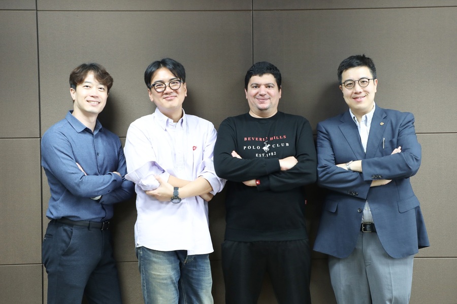 ▲ (왼쪽부터) DGIST 이상훈·유재석 교수, Nizar Guezzi 박사과정생, 김회준 교수.ⓒDGIST