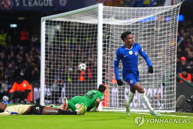 ▲ 첼시의 이스테방이 바르셀로나 야말을 압도했고, 첼시는 3-0 완승을 거뒀다.ⓒ연합뉴스 제공