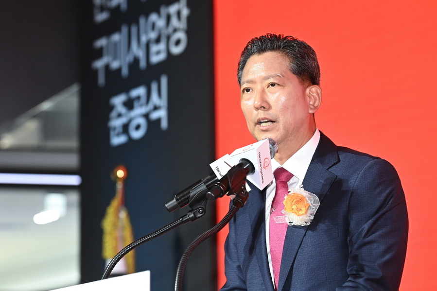 ▲ 김장호 구미시장이 한화시스템 구미사업장 공장 준공식에서 인사말을 하고있다ⓒ구미시 제공